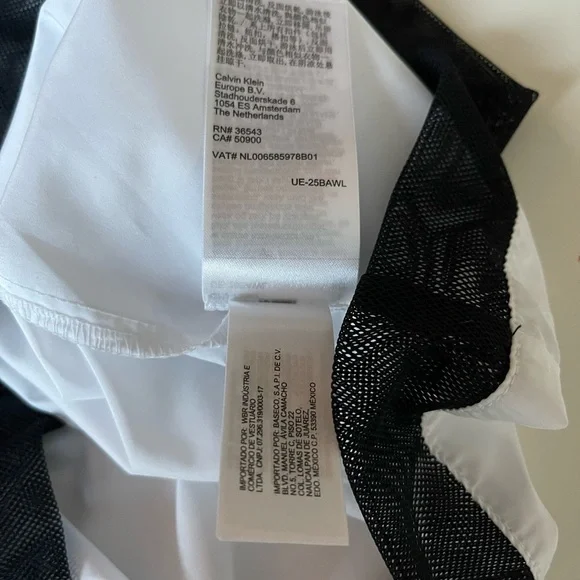 NWOT (New Without Tag) CALVIN KLEIN Hoodie / Crop Top - Picture 16 of 16